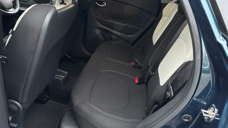 Renault Captur 1.5 dCi 90 Iconic 5dr Diesel Hatchback